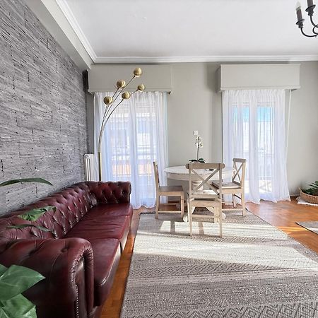 Suite 2 Bedrooms เอเธนส์ ภายนอก รูปภาพ